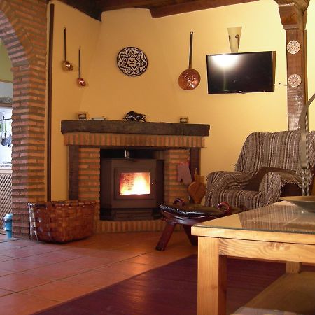 منزل الضيف Hervás  في La Casa Del Vado المظهر الخارجي الصورة