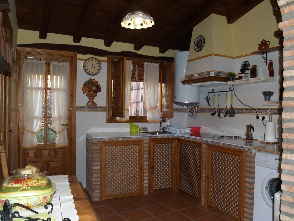 منزل الضيف Hervás  في La Casa Del Vado المظهر الخارجي الصورة