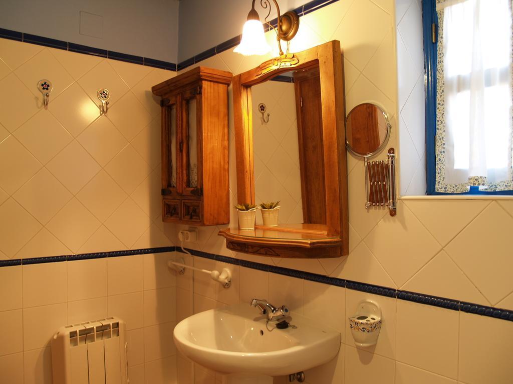 منزل الضيف Hervás  في La Casa Del Vado المظهر الخارجي الصورة